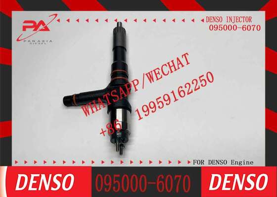 Bom preço Denso original Denso original Denso Common Rail Injector 095000-6070 23670-30340 para 1KD-FTV Land Cruiser Prado 3.0L Injector de combustível diesel Excavador Peças novo injetor original novo injetor original on-line